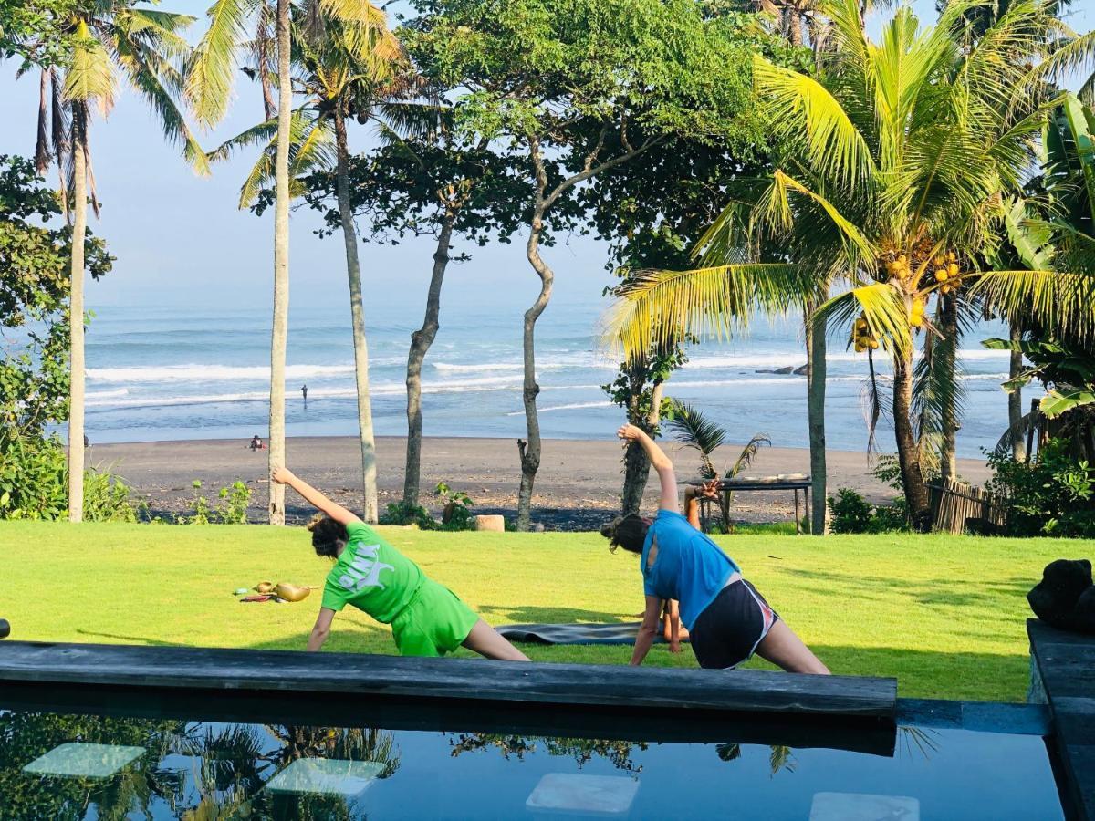 Bali Natha Beach Front Canggu  Exterior photo